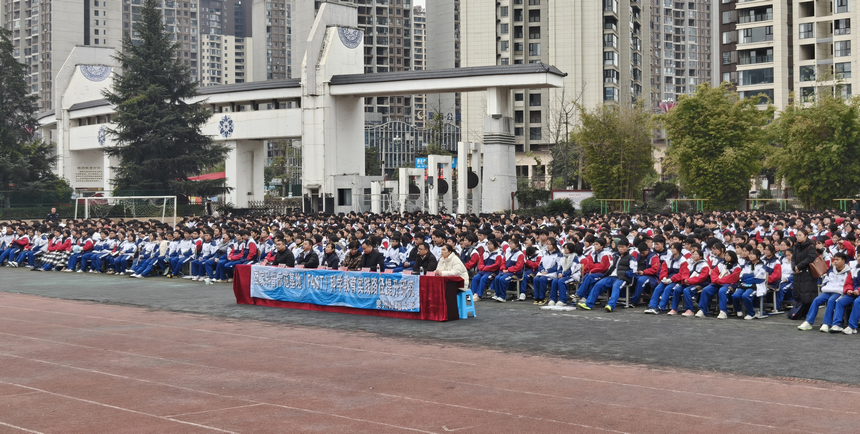 人民网：科普进校园 贵州惠水中小学点亮科学之光